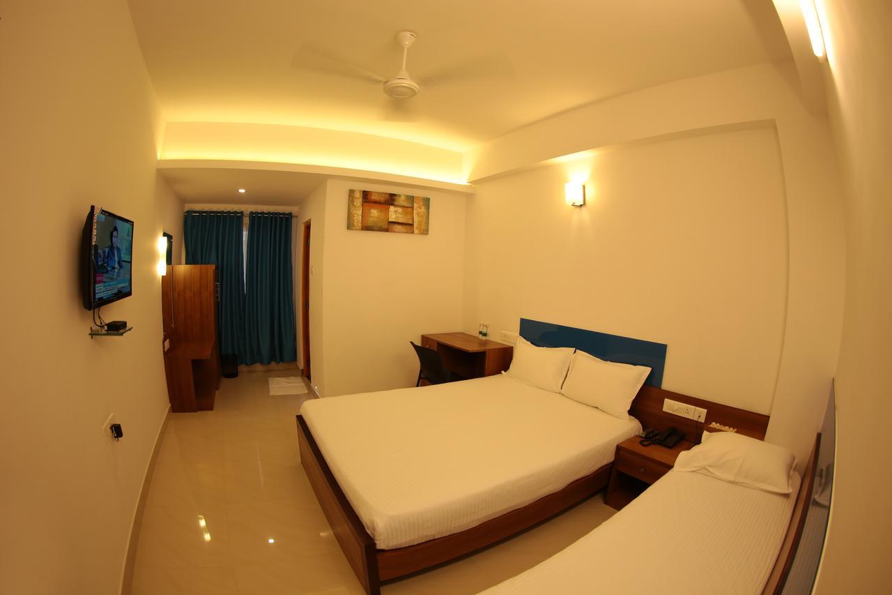 Hotel Roopmahal Thiruvananthapuram Exterior foto